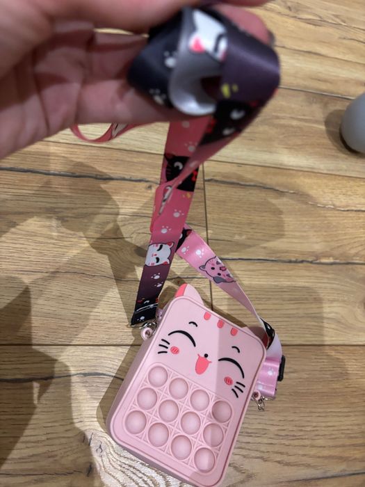 Torebka na telefon dla dziewczynki