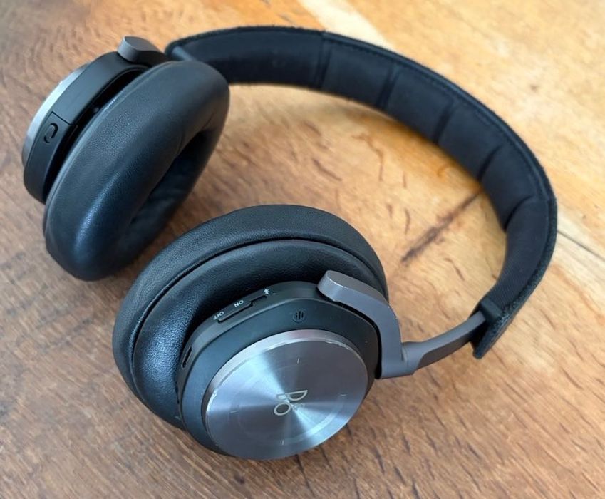 Bang & Olufsen Beoplay H9, auscultadores over-ear com cancelamento de ruído