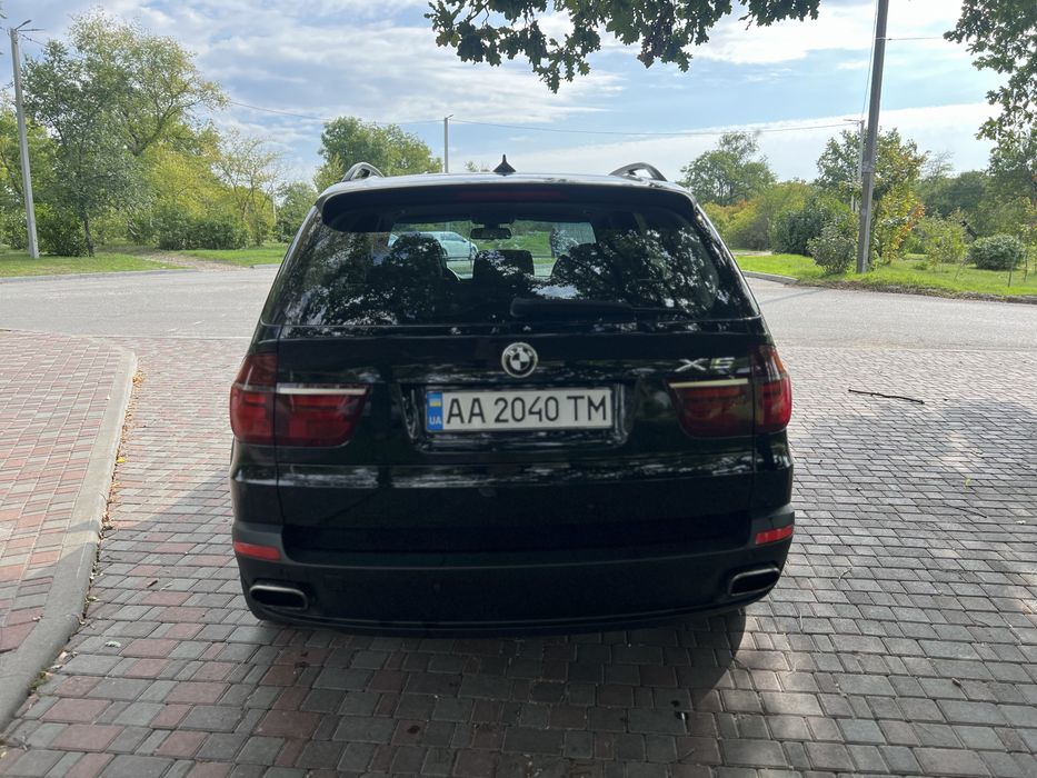 2009 рік 3.0 дизель автомат повний привід