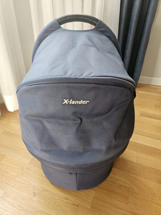 Gondola granatowa X-lander
