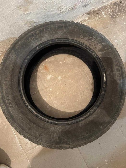 Зимові шини Michelin 225/65 r17 2 штуки 10/19