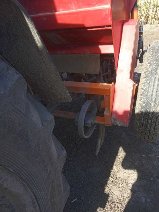 Продам зернову сівалку дискову