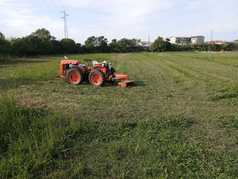 Trator Goldoni 4x4