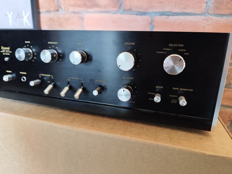 Wzmacniacz Sansui AU-555A
