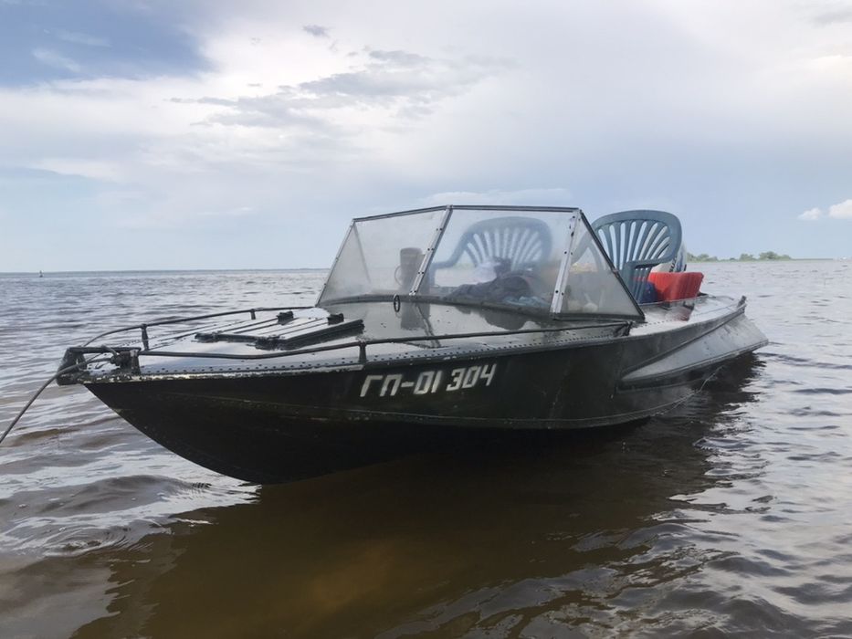 Лодка "Обь" с двигателем Suzuki 15лс