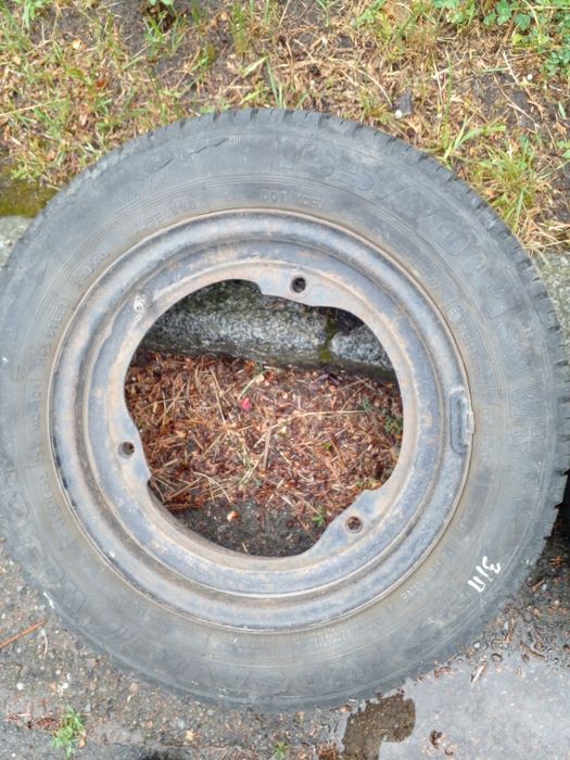 Продам.зимню.гуму.на.дисках.до.таврії