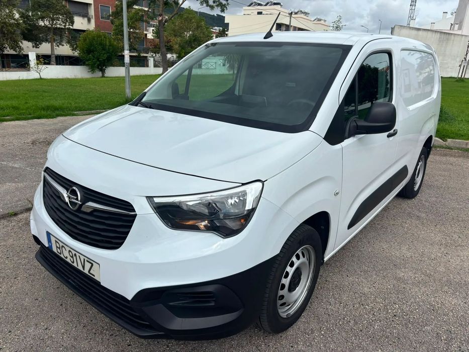Opel Combo Cargo 3 LUG - LONGA - AC - IVA DEDUTÍVEL