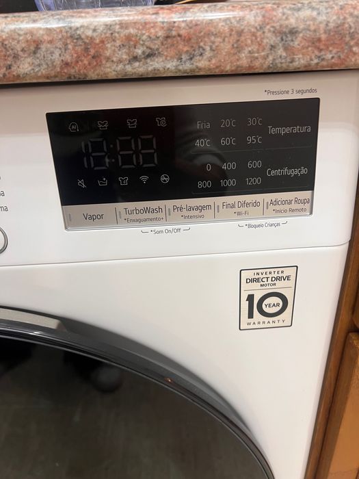 Máquina de lavar roupa LG 9kg