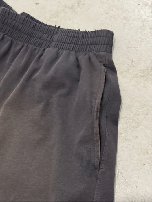 Balenciaga Unity Rick owens enfants riches deprimes vetements