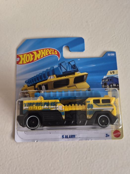 5 Alarm Hot Wheels 2026