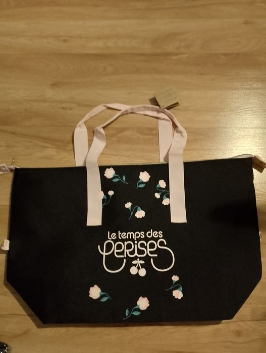 Nowa czarna torba sportowa/podróżna Le Temps des Cerises - szczegóły w