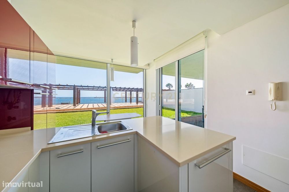 Apartamento moderno  T3 com vista mar na Praia da Vitória