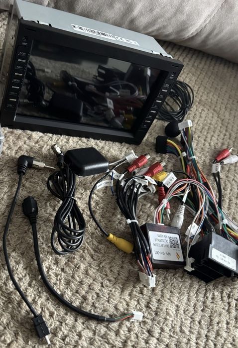 Штатна магнітола на Volkswagen Passat B5 Golf 4 Polo Sharan  Bora 4/64