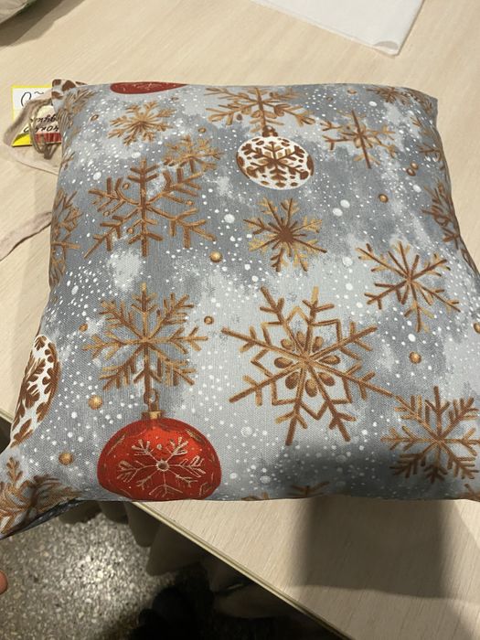 Новогодние подушки / наволочки