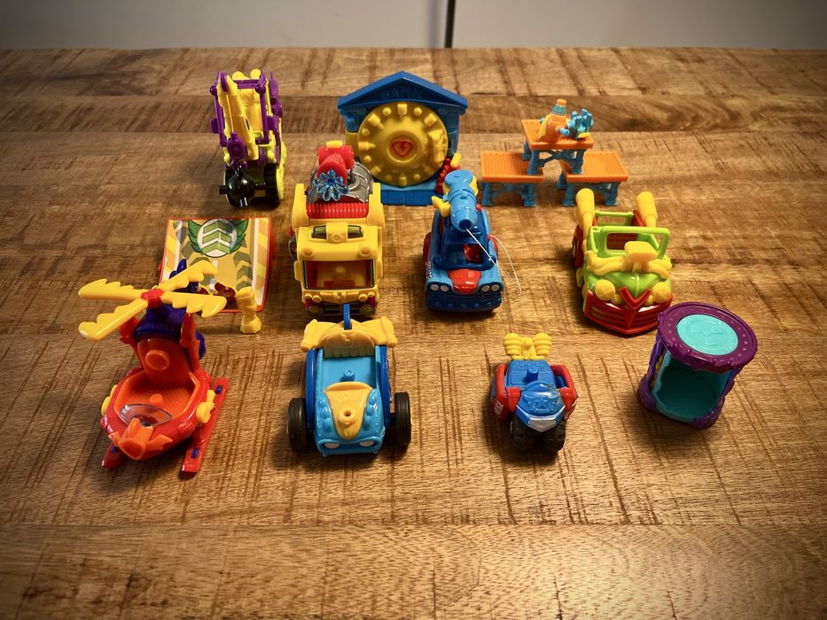 20 Carros Superzings / SuperThings