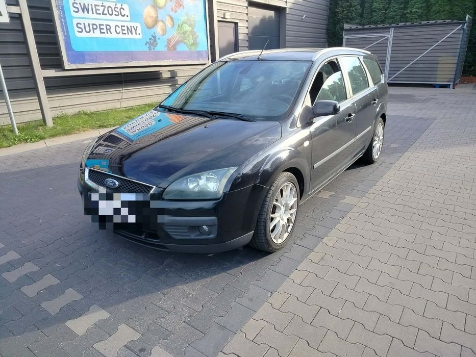 Ford Focus kombi 2.0 benzyna 2006 r