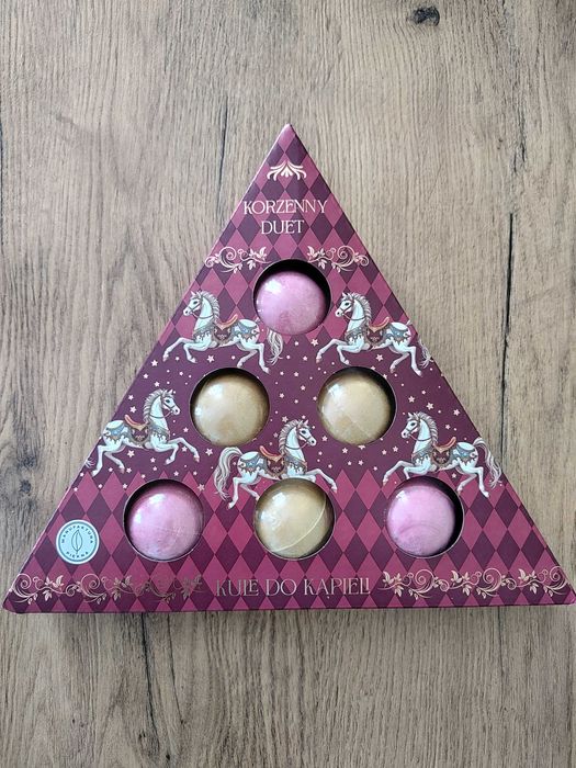 Kulę do kąpieli Korzenny Duet Manufaktura Piękna