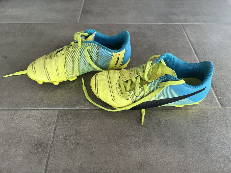 Korki chłopięce dziecięce PUMA rozm.33