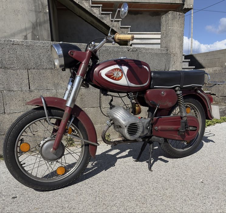 E.F.S. 301M – 1989