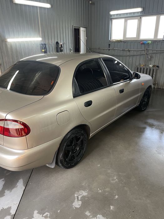 Продам Daewoo lanos 1.5 бенз
