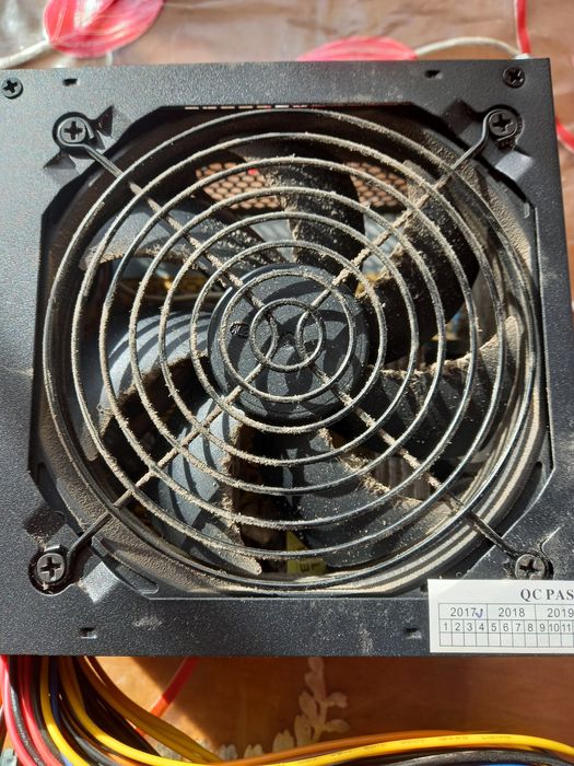 Блок питания, вентилятор для компьютера