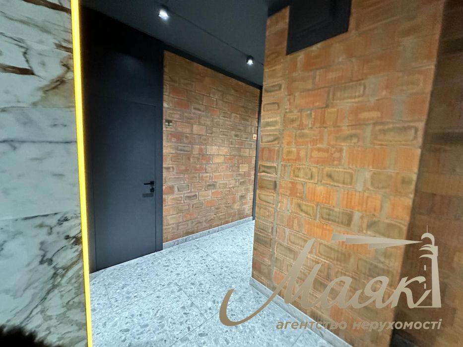 Аренда офиса Французский квартал 2 ул. Маккейна Предславинская Печерск