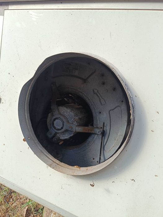 caixa com motor ventilacão industrial