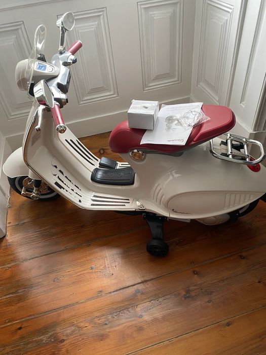 Mota modelo Vespa