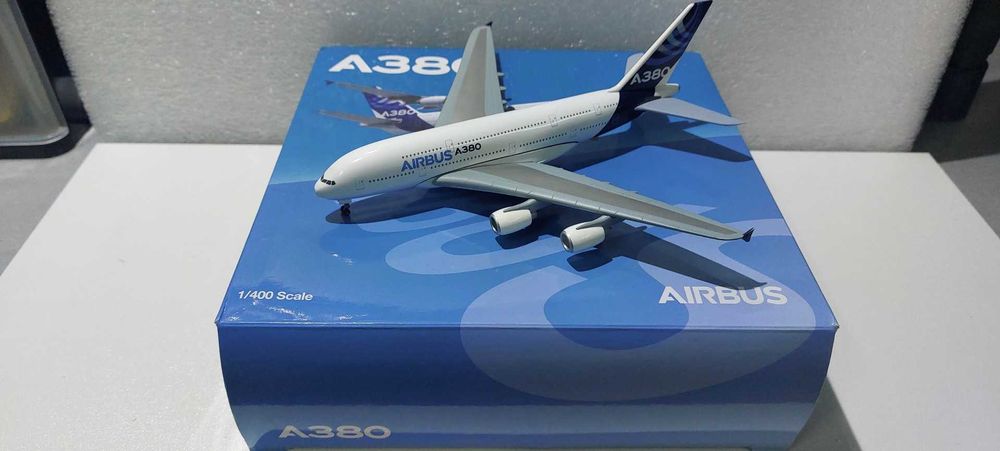 Avião Boeing Aviões Airbus escala 1/400 em Metal Varios Ver Fotos 22