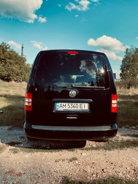Volkswagen Caddy Maxi 2011 • 2.0 TDI • АКПП • 199 295 км