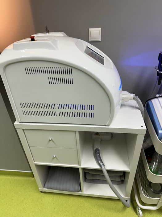 Máquina Depilação a Laser Díodo - Tripla Onda