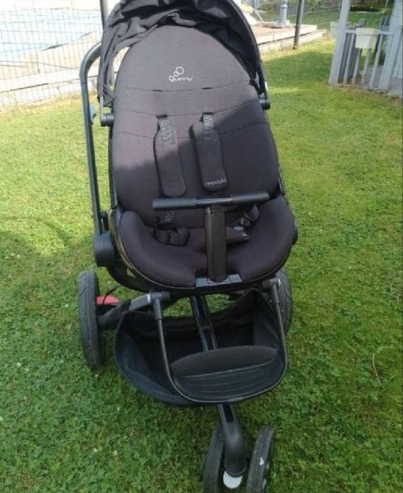 Carrinho Quinny Moodd + Ovo Bébé Confort [Como Novo]