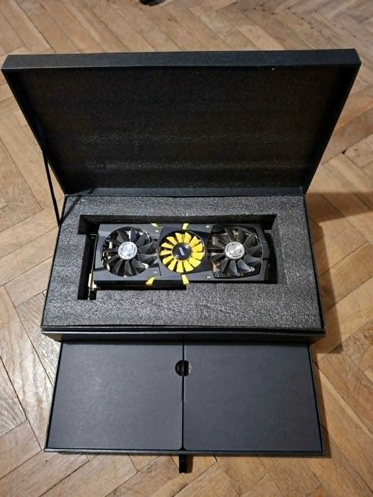 msi  geforce gtx 780 lightning 3gb ddr5 pci-e box