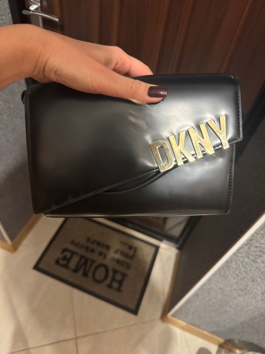 Сумка шкіряна DKNY