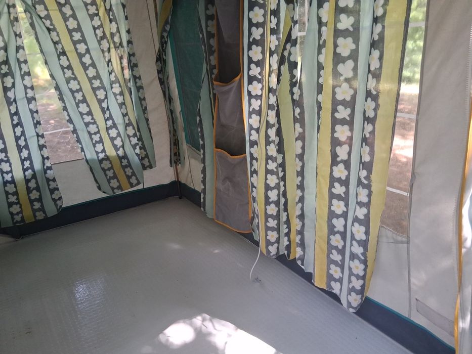 Autotenda com chão em fibra