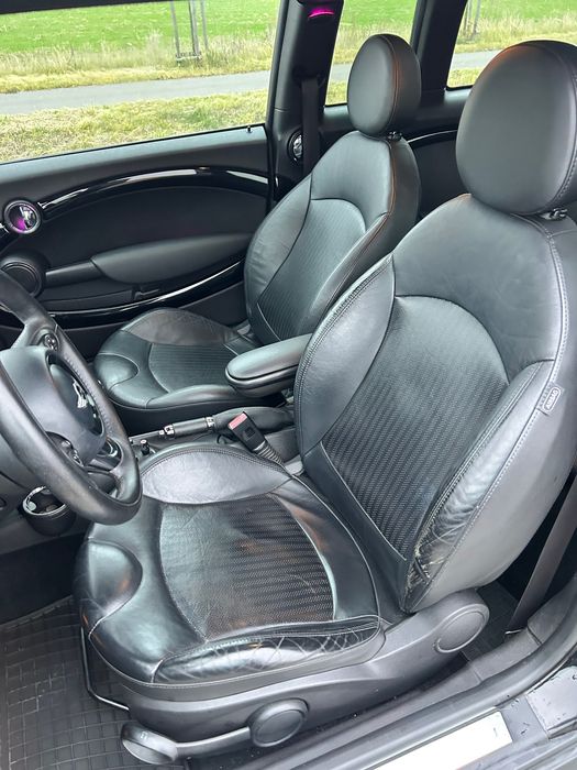 Mini Cooper D Clubman 2012