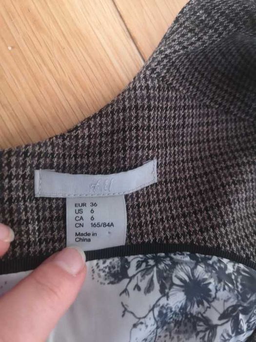 H&M brązowa sukienka elegancka w pepitkę r. 36/S