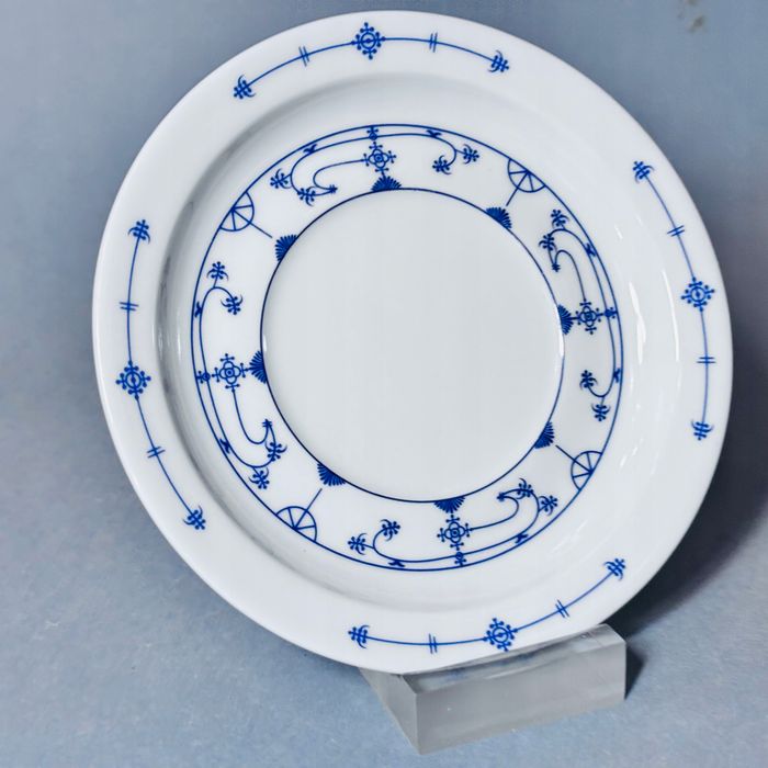 piękny talerzyk spodek porcelanowy wzór słomkowy indisch blau