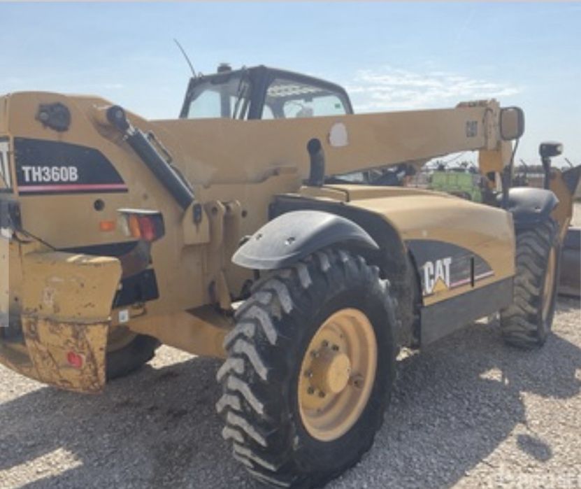 Empilhadore telescópico Caterpillar th360b