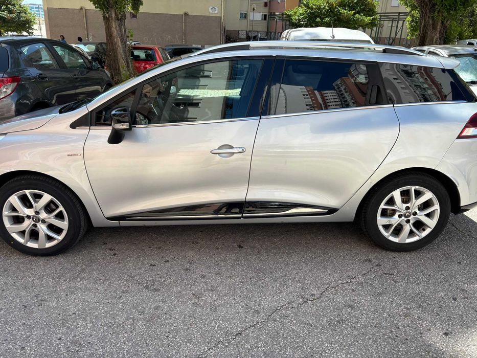 Renault Clio 1.5 foto 3