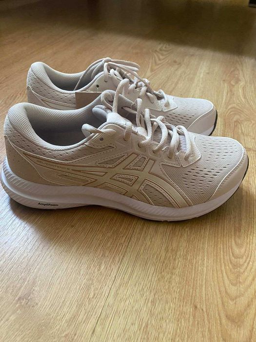 Кросівки Asics, жіночі 39 розмір