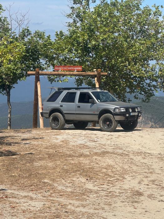 Opel Frontera