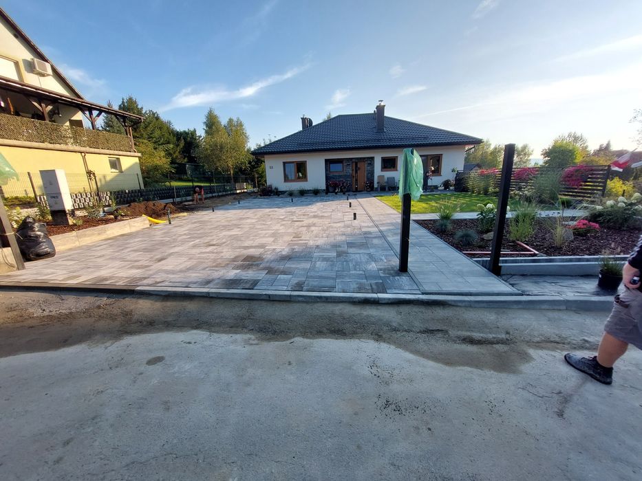 Układanie kostki brukowej ogrodzenia studnie drynaże