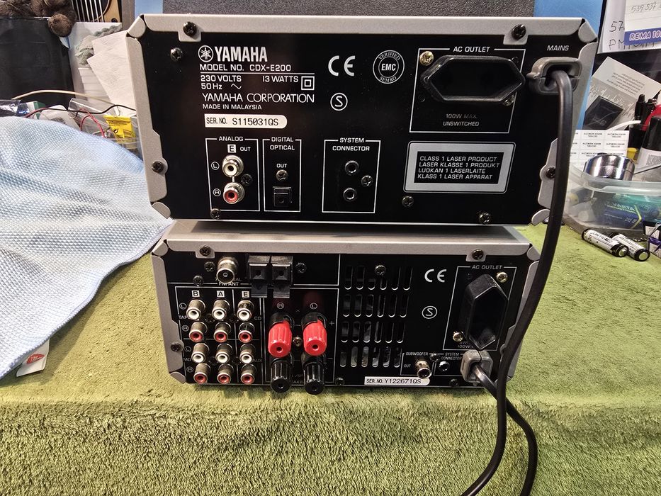 YAMAHA RX-E200 amplituner, CDX-E200 odtwarzacz CD zestaw.