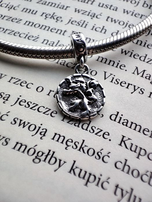 Charms zawieszka srebro 925 Gra o Tron Herb domu Lannisterów