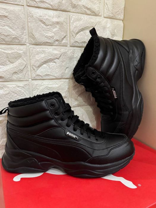 Продам Жіночі зимові черевики Puma Cilia Mid