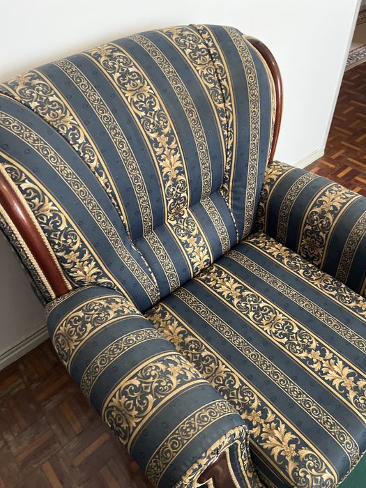 Conjunto de 3 sofás com cama