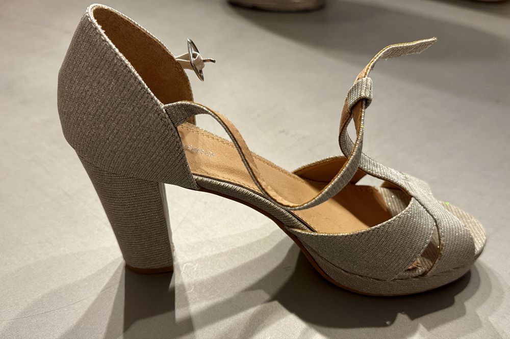 Sapatos de Senhora lindissimos