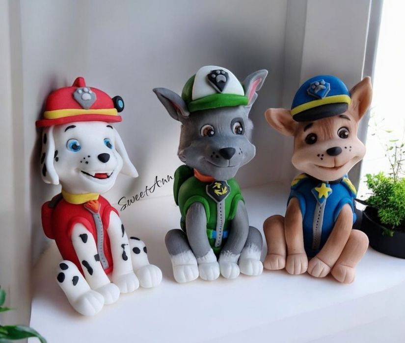 Psi patrol piesek figurka na tort