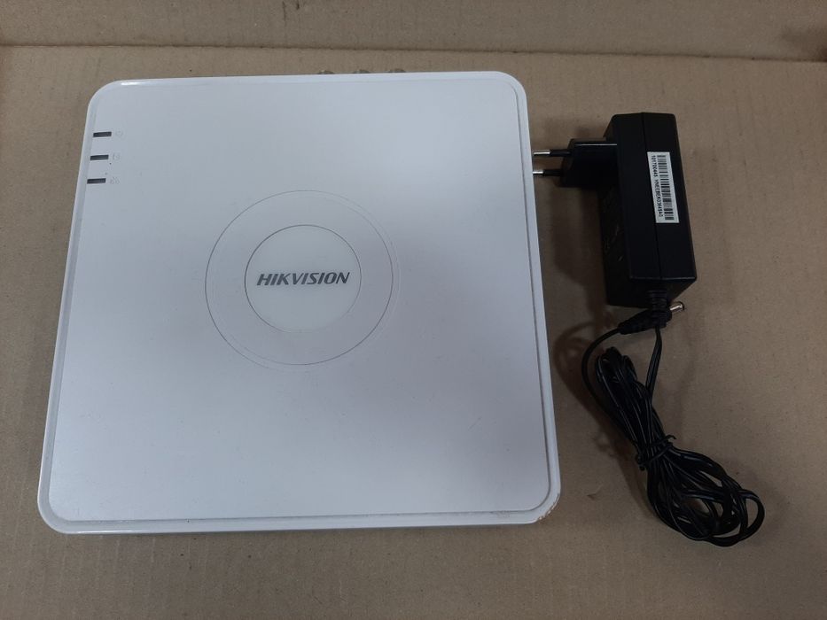DVR-регистратор Hikvision DS-7104HWI-SH